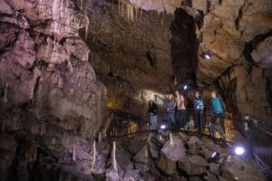 Poole's Cavern