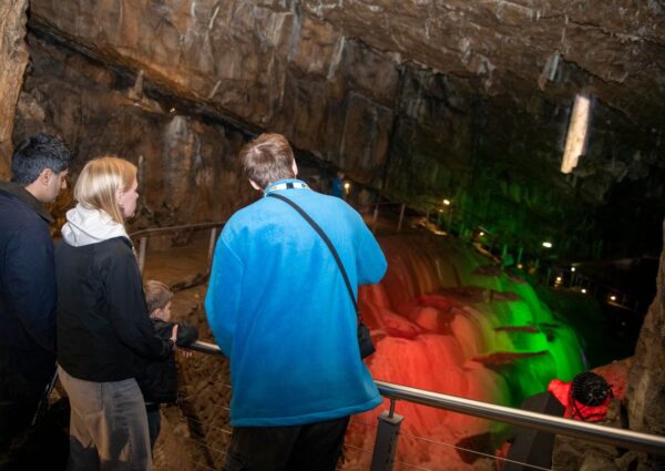 Poole's Cavern Cave 2