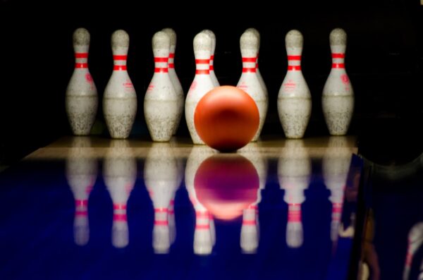 Chesterfield Bowl - Up to 8 Adults, 1 Hour Bowling